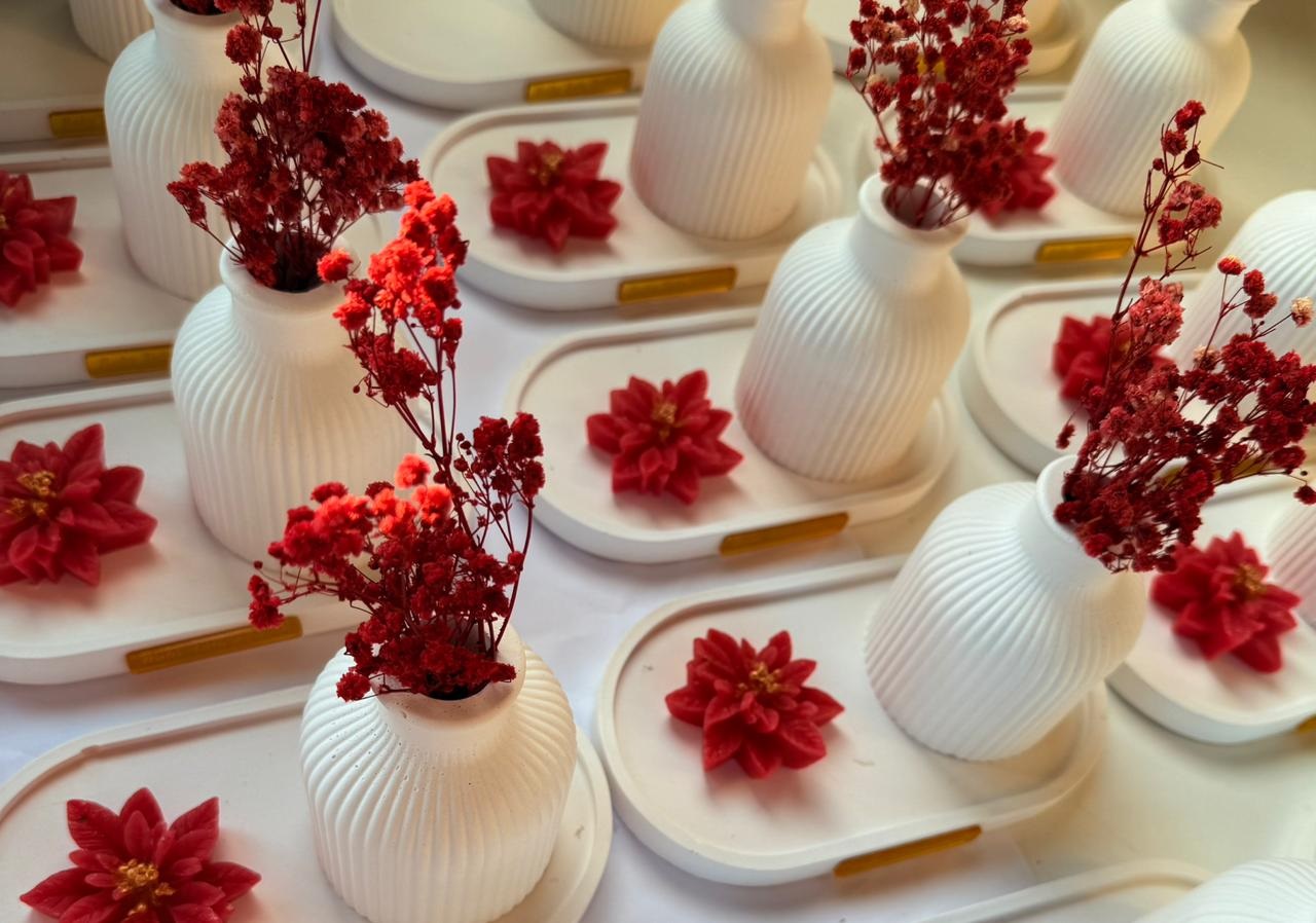 Hand-poured candles collection